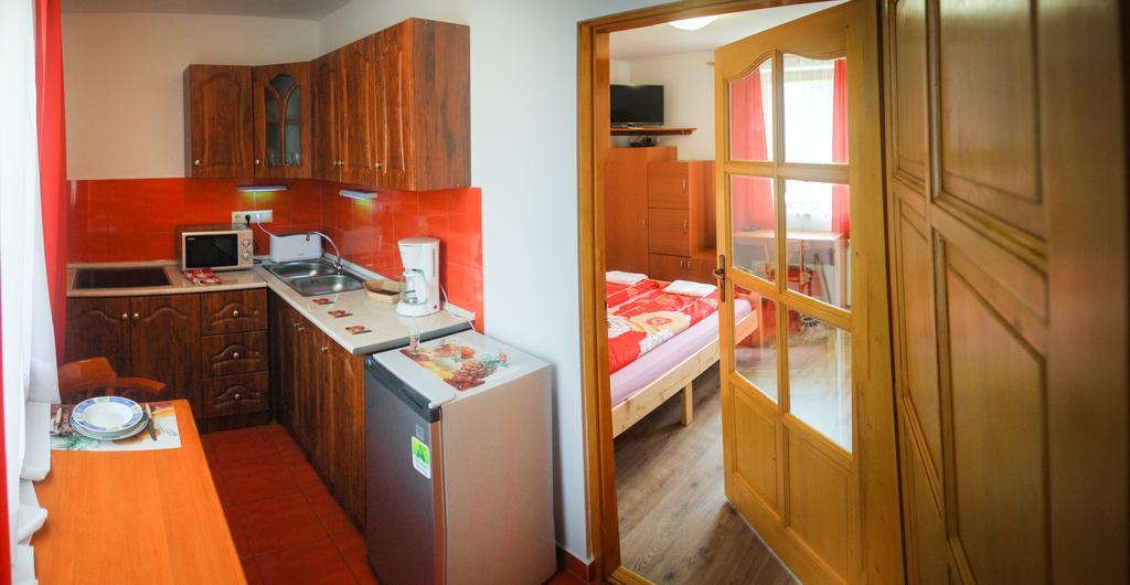 AQUA Thermal Sóterápia és Apartmanház Püspökladány Exterior foto